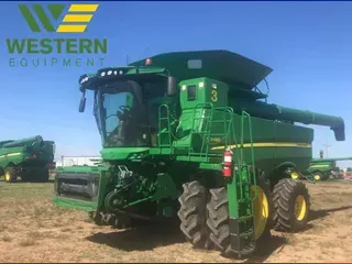 2017 John Deere S680