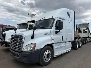 2016 FREIGHTLINER CASCADIA 125