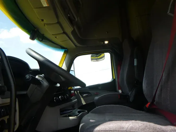 2024 Peterbilt 579