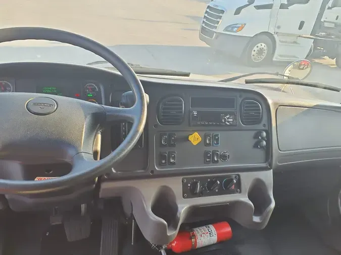 2019 FREIGHTLINER/MERCEDES M2 1067b67efd45c4a26af9a170849250e640a