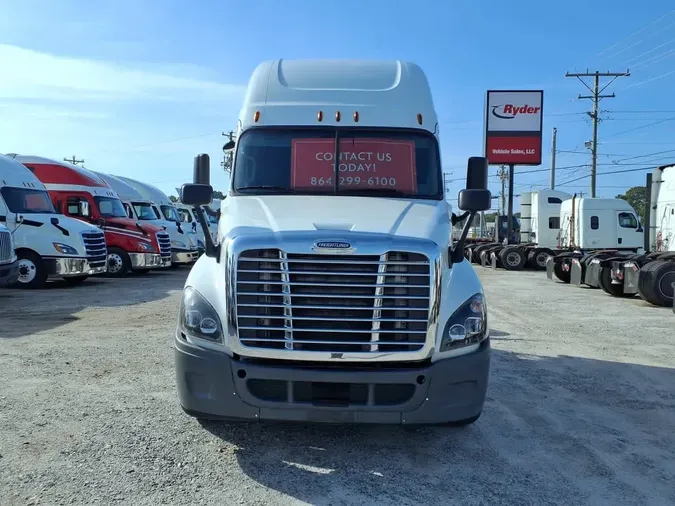 2020 FREIGHTLINER CASCADIA 125