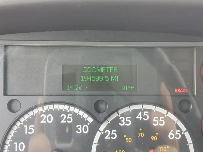 2019 FREIGHTLINER M2 106