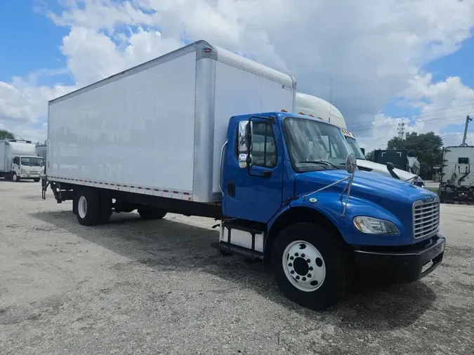 2019 FREIGHTLINER M2 106