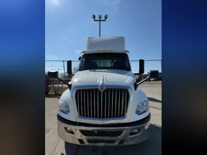 2019 NAVISTAR INTERNATIONAL LT625 DAYCAB T/A