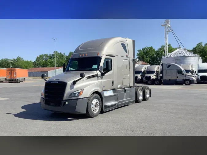 2024 Freightliner Cascadia 126