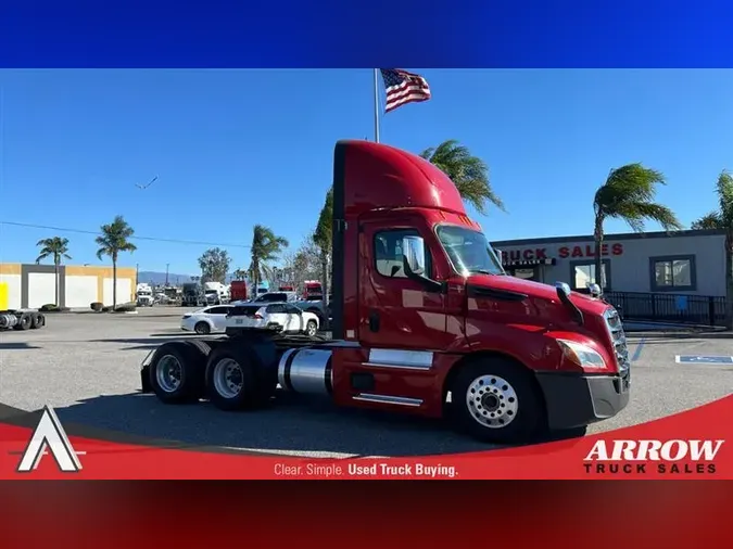 2022 FREIGHTLINER CA126
