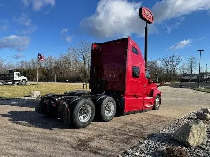 2019 International LT625