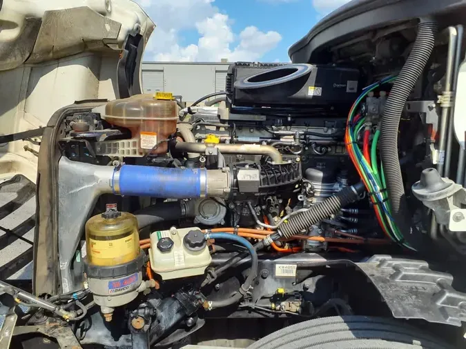 2019 FREIGHTLINER NEW CASCADIA PX12664