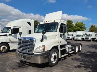 2016 FREIGHTLINER/MERCEDES CASCADIA 125