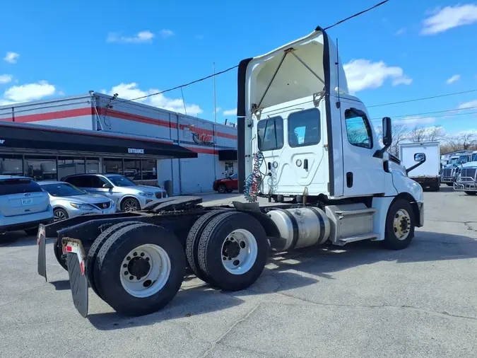 2019 FREIGHTLINER/MERCEDES NEW CASCADIA PX12664