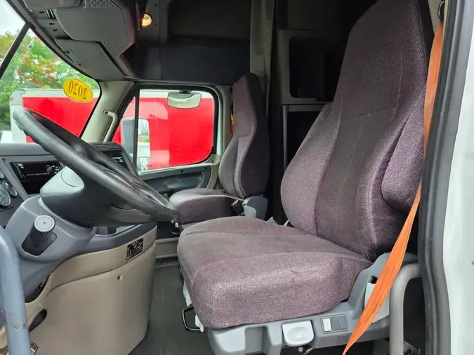 2020 FREIGHTLINER CASCADIA 125