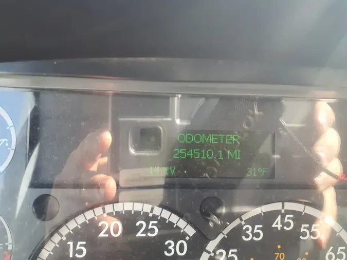 2019 FREIGHTLINER/MERCEDES M2 106