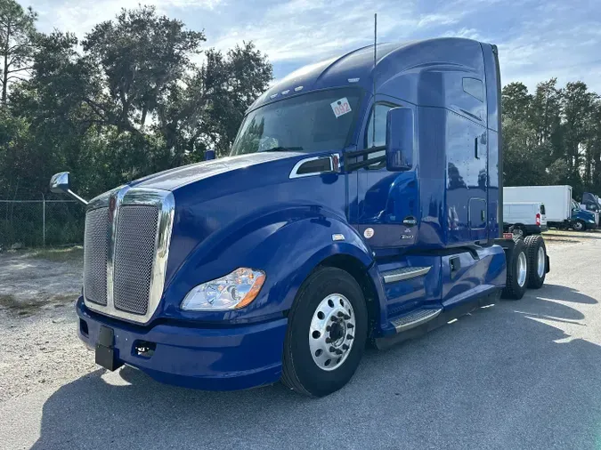 2022 Kenworth T6807b864d29c391ceebffffc12c192f6b16