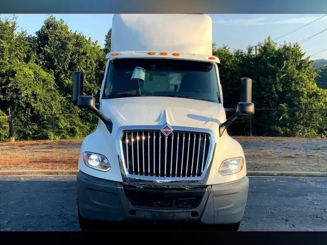 2019 INT LT625 6x4