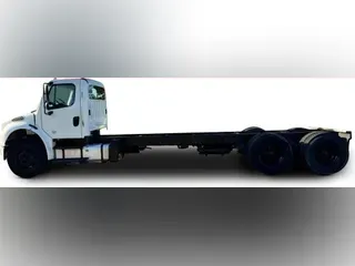 2020 Freightliner Business Class M2 112
