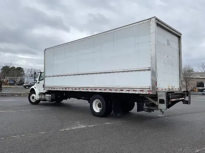 2018 Freightliner M2