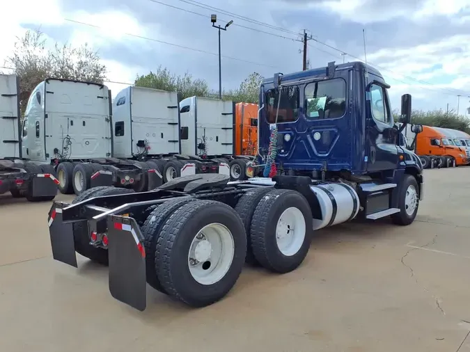 2016 FREIGHTLINER/MERCEDES CASCADIA 1257b98877d04780699551c57b80a681be2