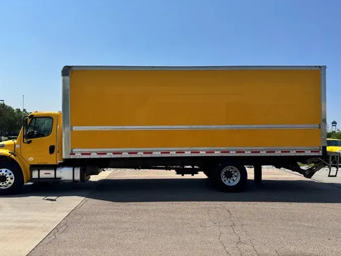 2019 Freightliner Business Class M2 106