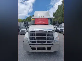 2017 FREIGHTLINER CASCADIA 125