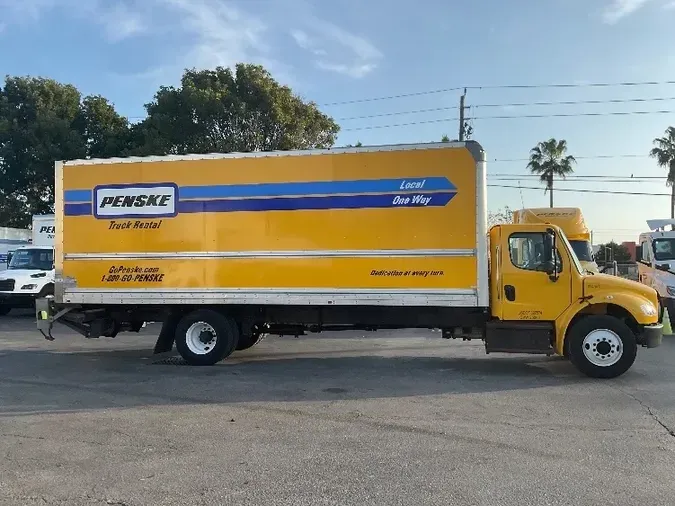 2018 Freightliner M2