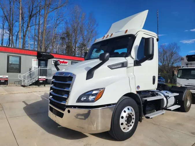 2020 FREIGHTLINER/MERCEDES NEW CASCADIA 1167ba036751d879d8d940b7effbaf31dfc