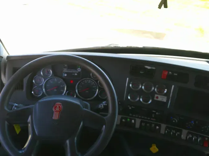 2021 Kenworth T880