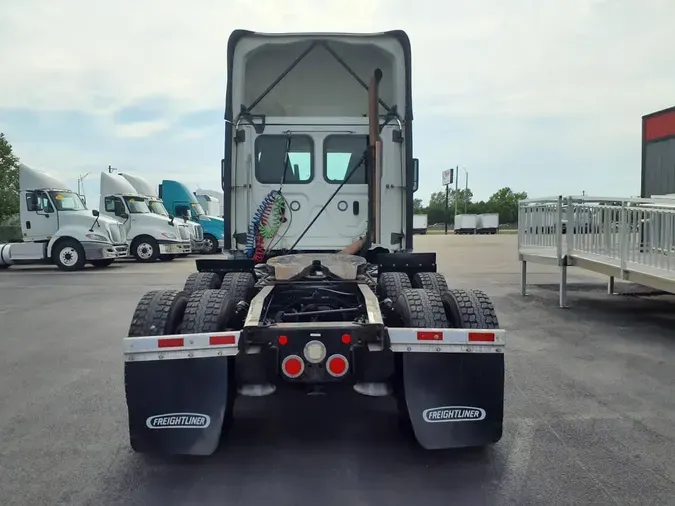 2022 FREIGHTLINER/MERCEDES NEW CASCADIA PX126647bb43f8bc692a8405e1afed53d740734