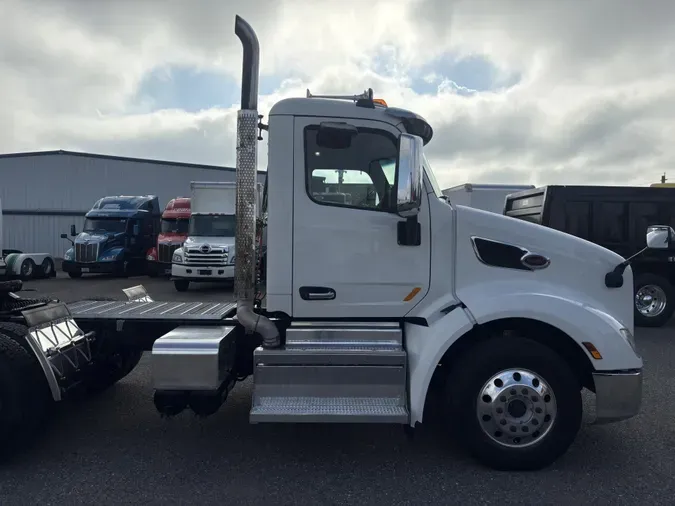 2020 Peterbilt 579