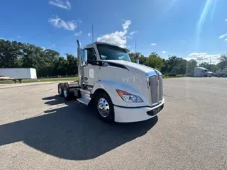 2023 Kenworth T680