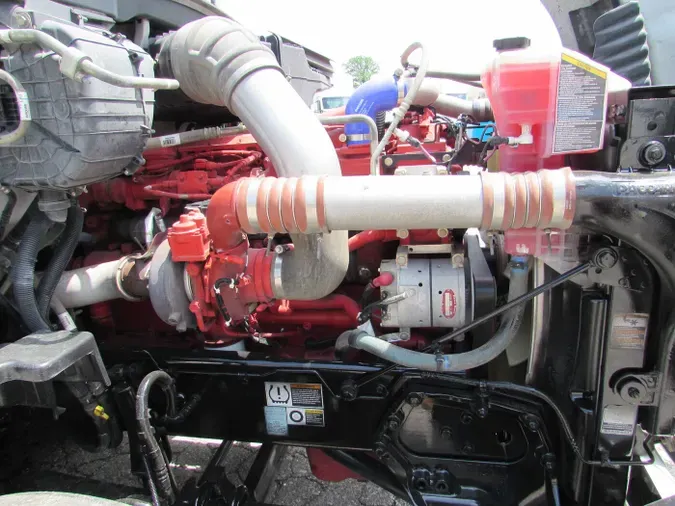 2022 Kenworth T680