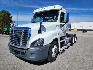 2018 FREIGHTLINER/MERCEDES CASCADIA 125