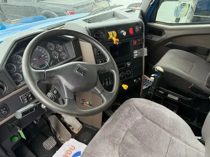 2019 International HX615