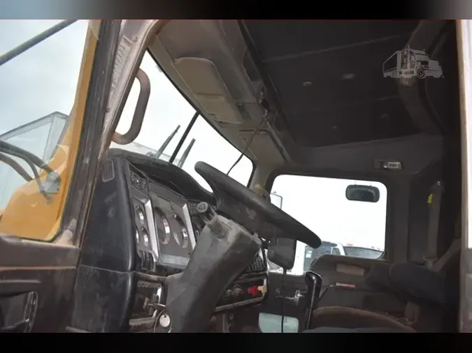 2014 KENWORTH T800