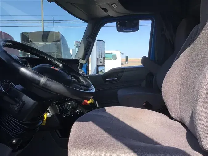 2020 INTERNATIONAL LT625