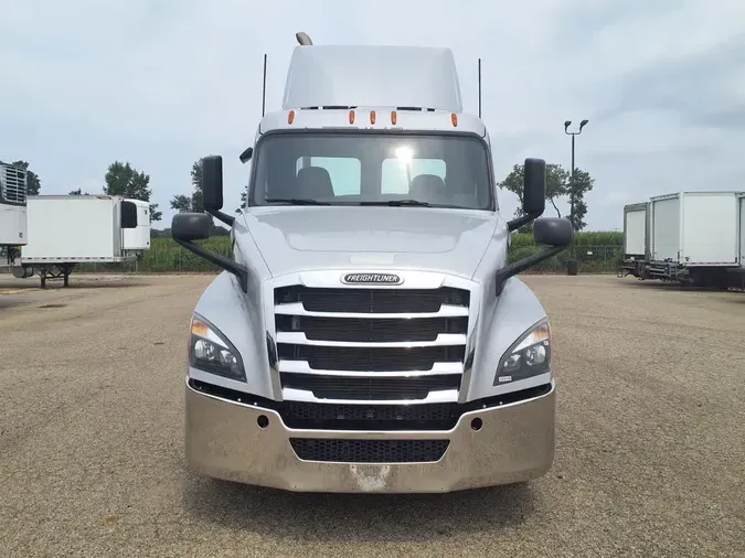2020 FREIGHTLINER/MERCEDES NEW CASCADIA PX126647bc0091e987823d6396603454c7cc105
