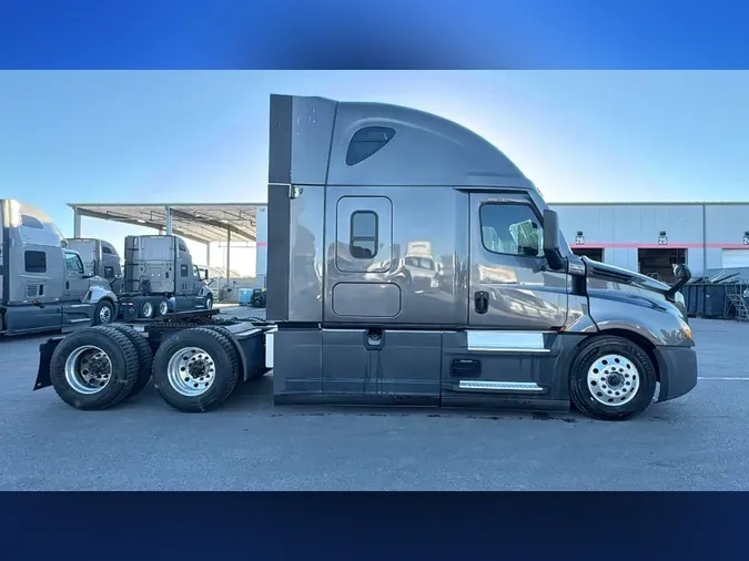 2024 Freightliner Cascadia7bc2fd3b3bafb1fb3c1ad781ac5d61ff