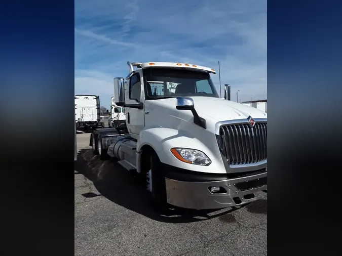 2018 NAVISTAR INTERNATIONAL LT625 DAYCAB T/A