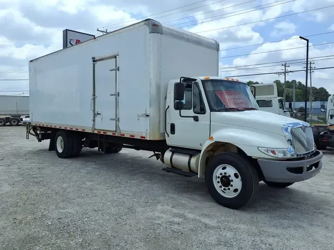2019 NAVISTAR INTERNATIONAL 4300