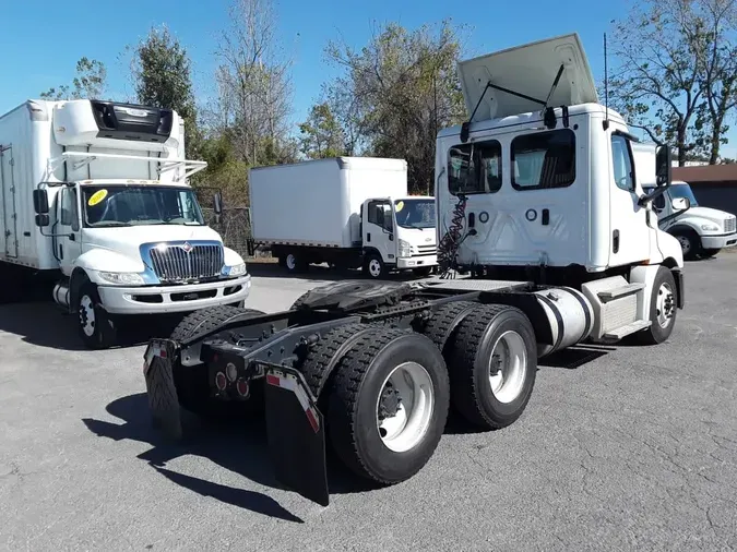 2019 FREIGHTLINER/MERCEDES NEW CASCADIA PX126647bc4b5c1a035c17da7453f1147cef70a