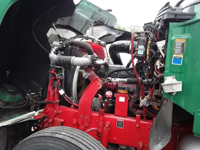 2018 MACK TRUCKS, INC. CHU613