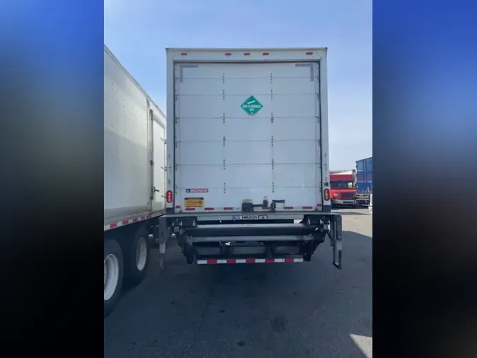 2019 FREIGHTLINER/MERCEDES M2 106