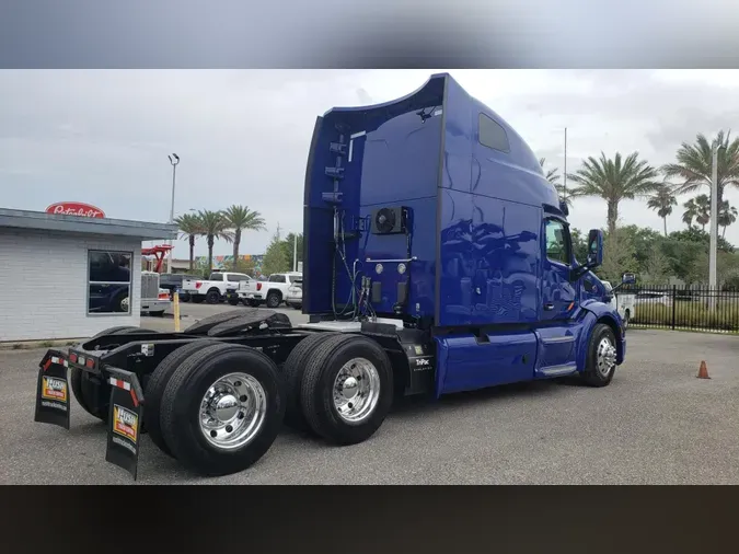 2022 Peterbilt 579