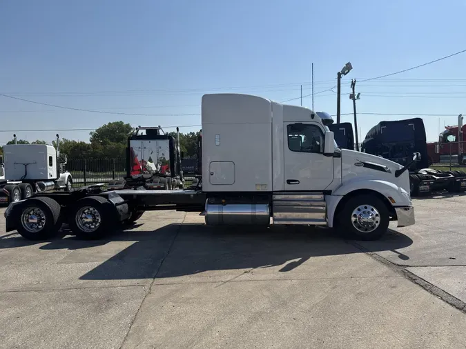2023 Peterbilt 579
