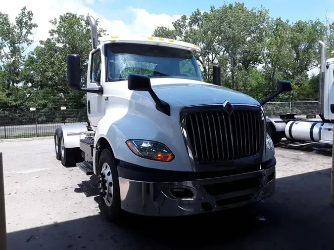 2020 NAVISTAR INTERNATIONAL LT625 DAYCAB T/A
