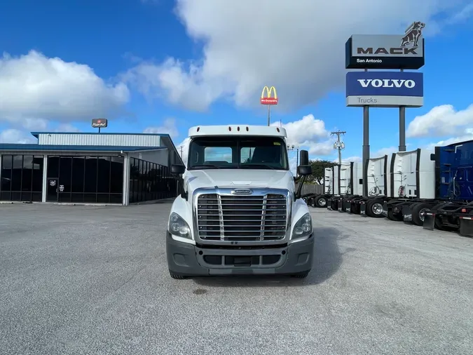 2017 FREIGHTLINER CASCADIA 125