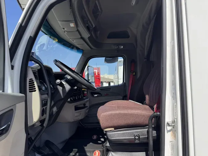 2022 Peterbilt 567
