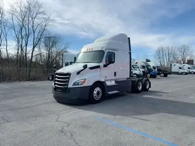 2020 Freightliner Cascadia