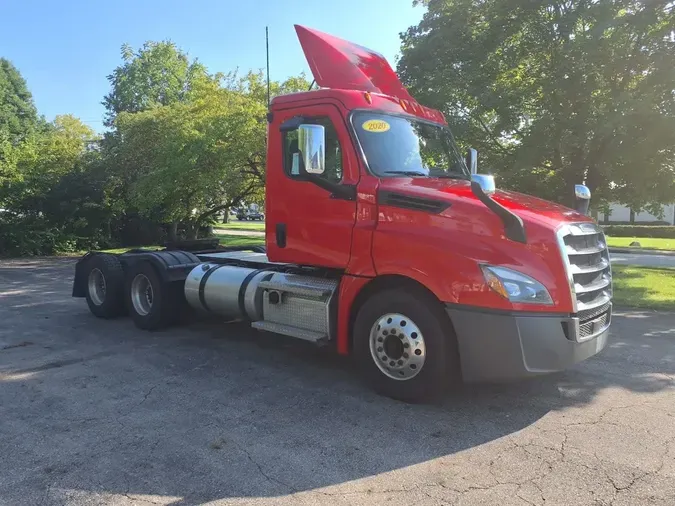 2020 FREIGHTLINER/MERCEDES NEW CASCADIA PX126647bd761e045c77a465c750340d8727fd1