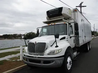 2012 INTERNATIONAL 4400 6 X 4