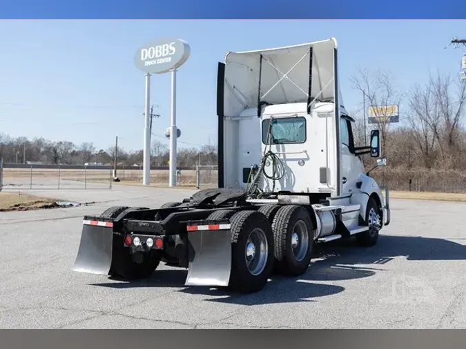 2021 KENWORTH T680